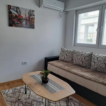 Urban Haven Апартаменты *