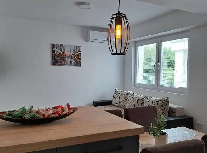 Apartment Urban Haven *