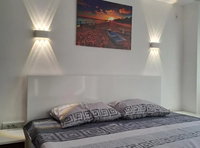 Urban Haven Apartament *